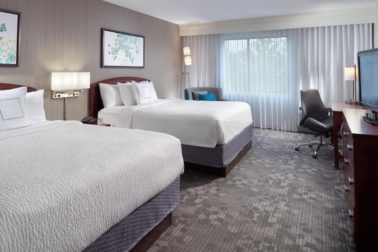 Courtyard By Marriott Atlanta Alpharetta Hotel Eksteriør billede