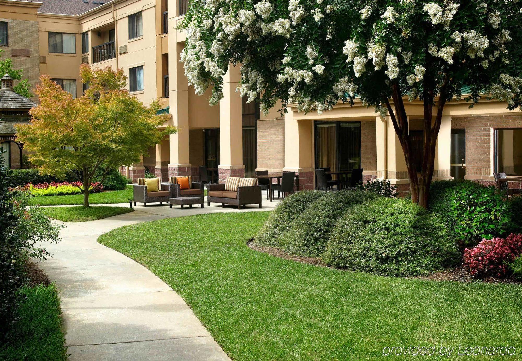 Courtyard By Marriott Atlanta Alpharetta Hotel Faciliteter billede