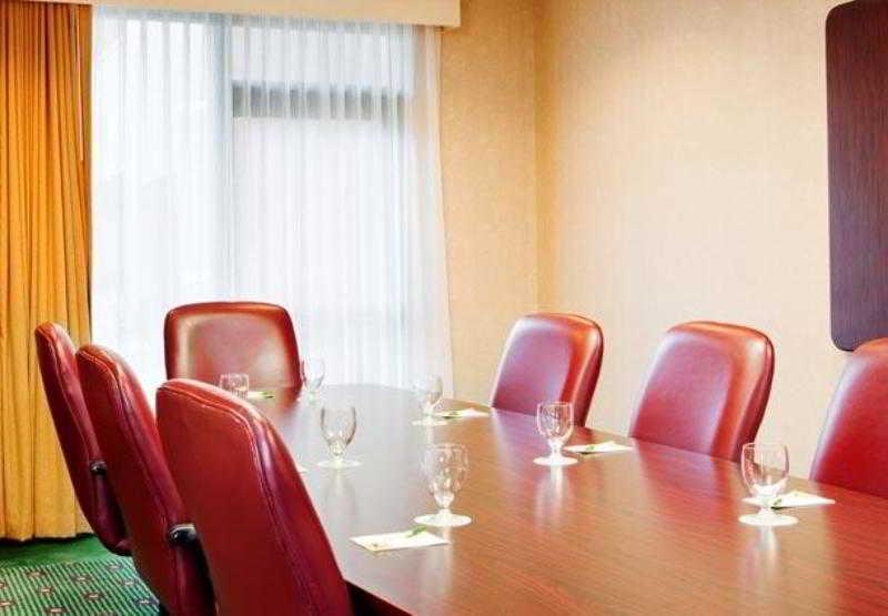 Courtyard By Marriott Atlanta Alpharetta Hotel Business billede