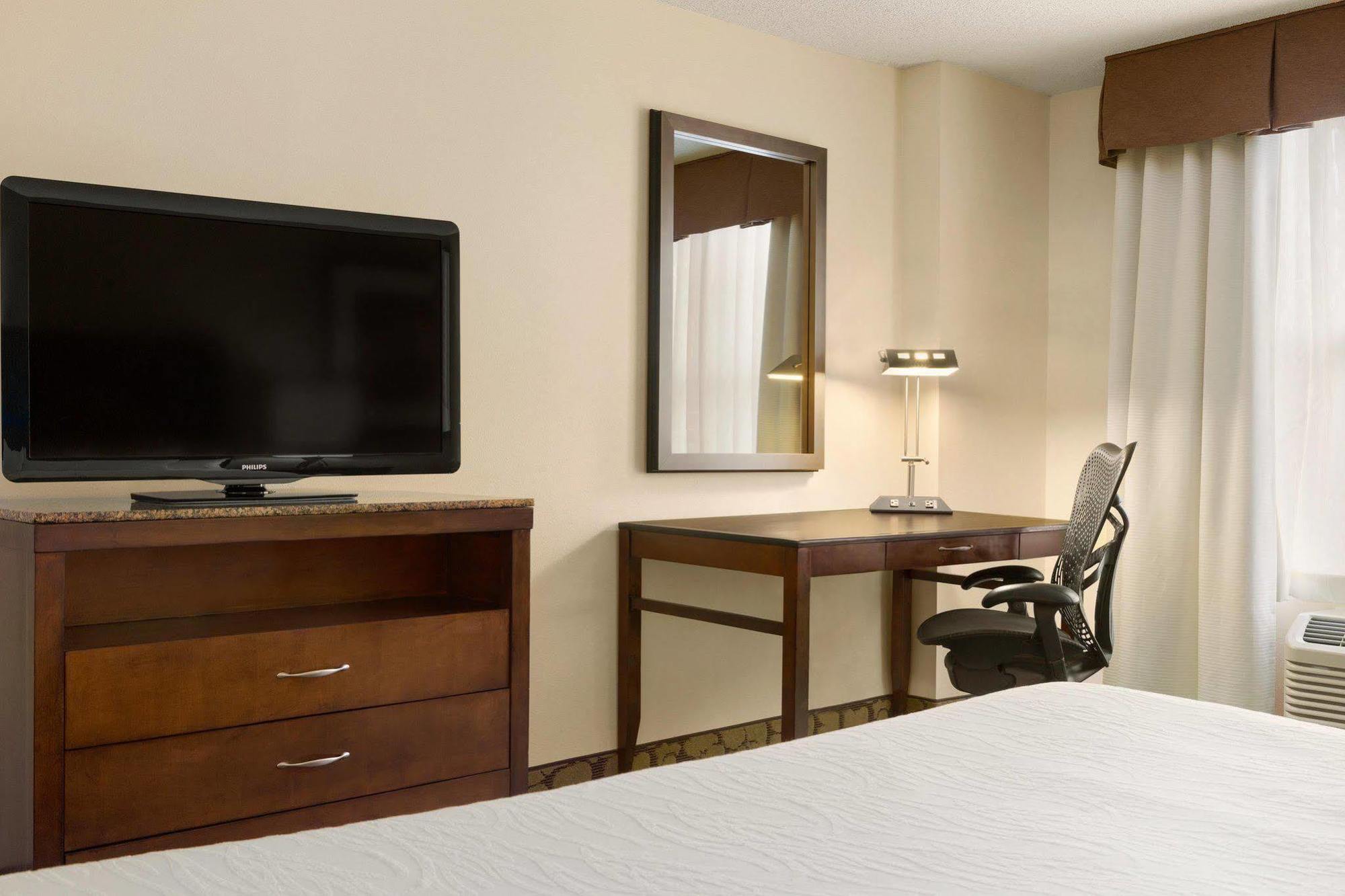 Courtyard By Marriott Atlanta Alpharetta Hotel Eksteriør billede